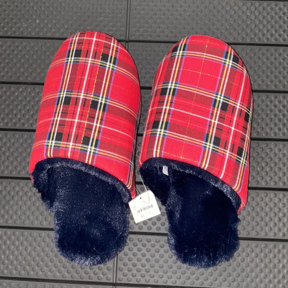 J. Crew Shoes - J.crew Sherpa-lined slippers in plaid NWT